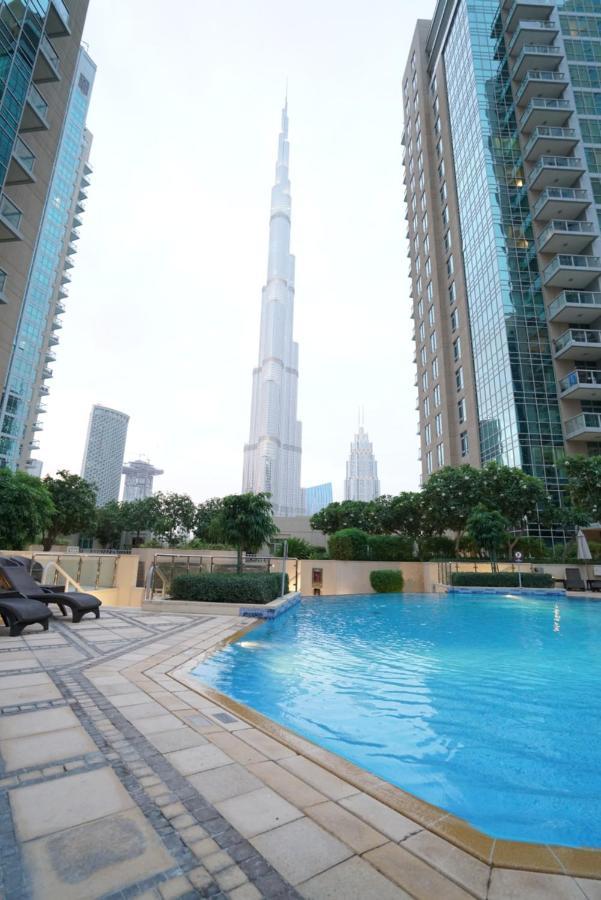 Elite Royal Apartment - Luxurious - Partial Burj Khalifa & Fountain View - Eminence Dubai Bagian luar foto