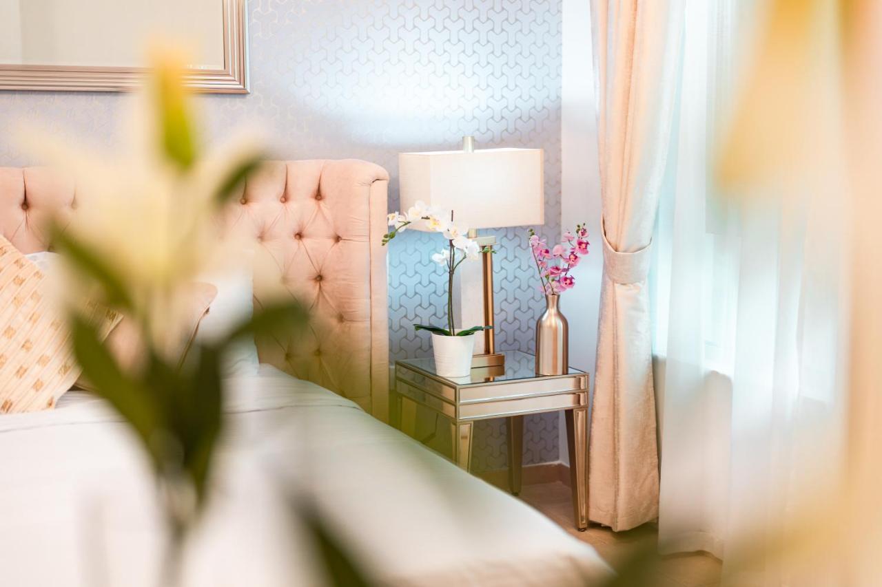 Elite Royal Apartment - Luxurious - Partial Burj Khalifa & Fountain View - Eminence Dubai Bagian luar foto